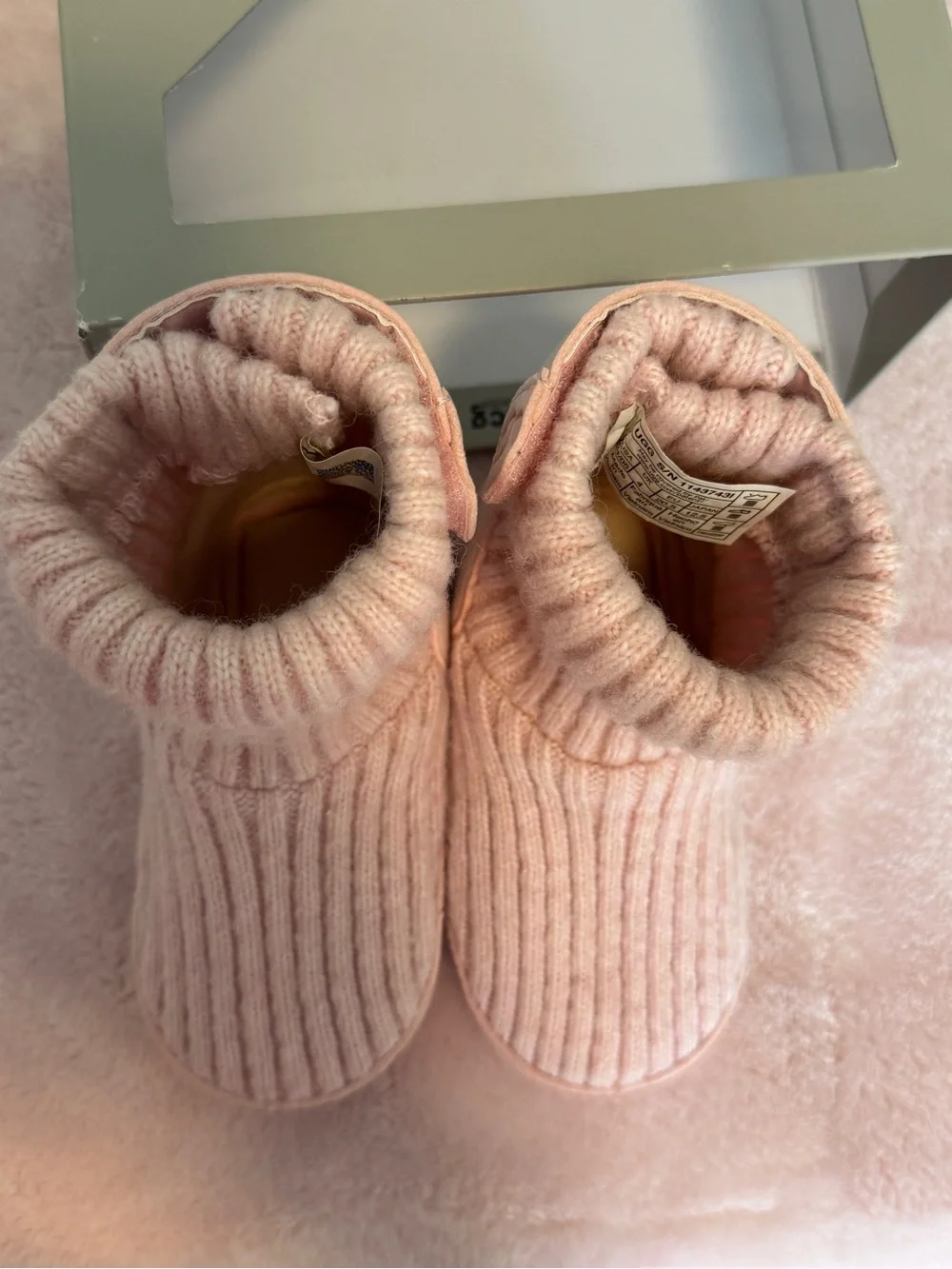 UGG Baby Pink Knit Booties Boots Size 4 w/ Original Box